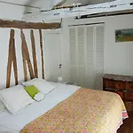 Guestready - Family Home With Terrace And Garden - Paris Oberkampf